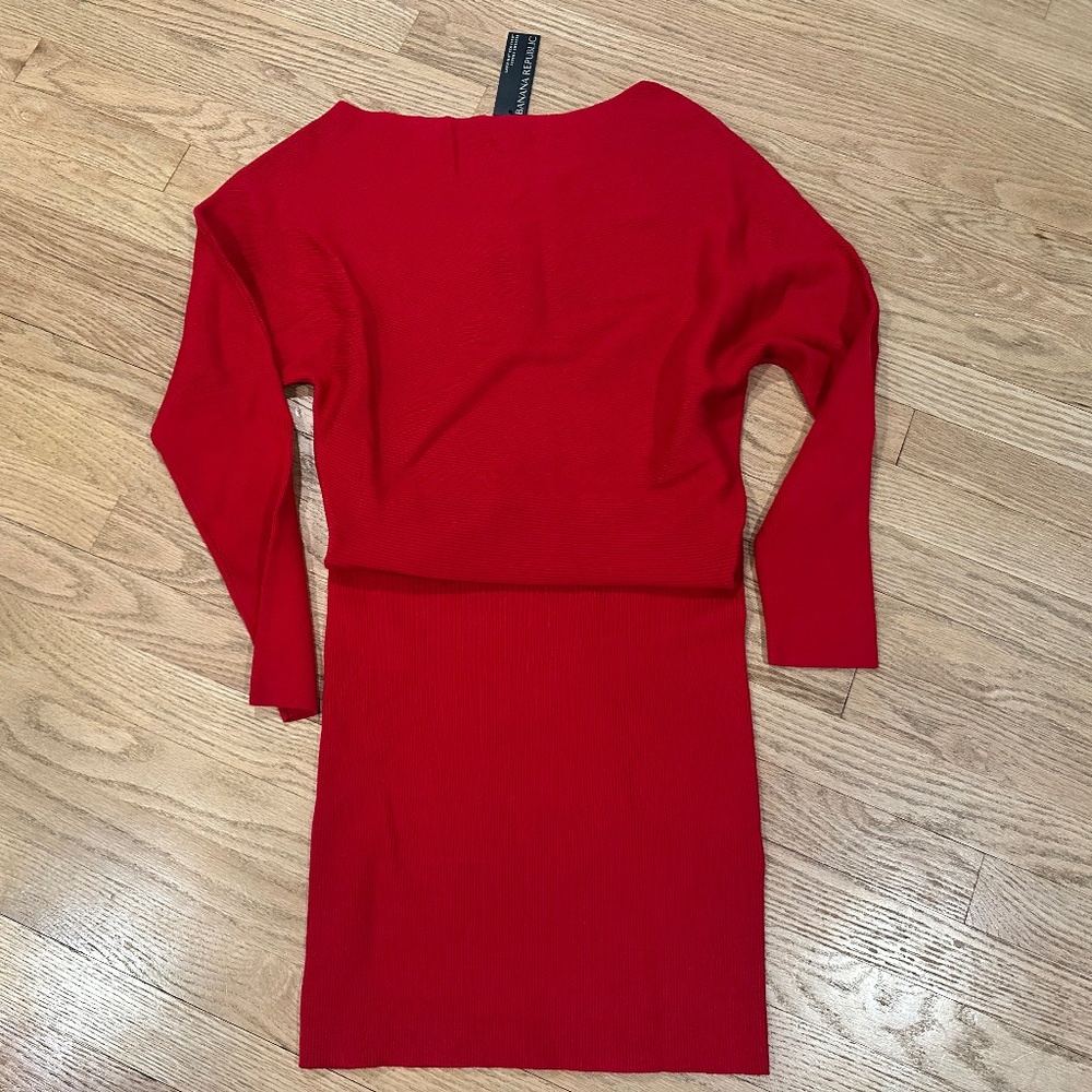 Sold, 🛍️ NWT Women’s Banana Republic Sweater Dress Red Medium